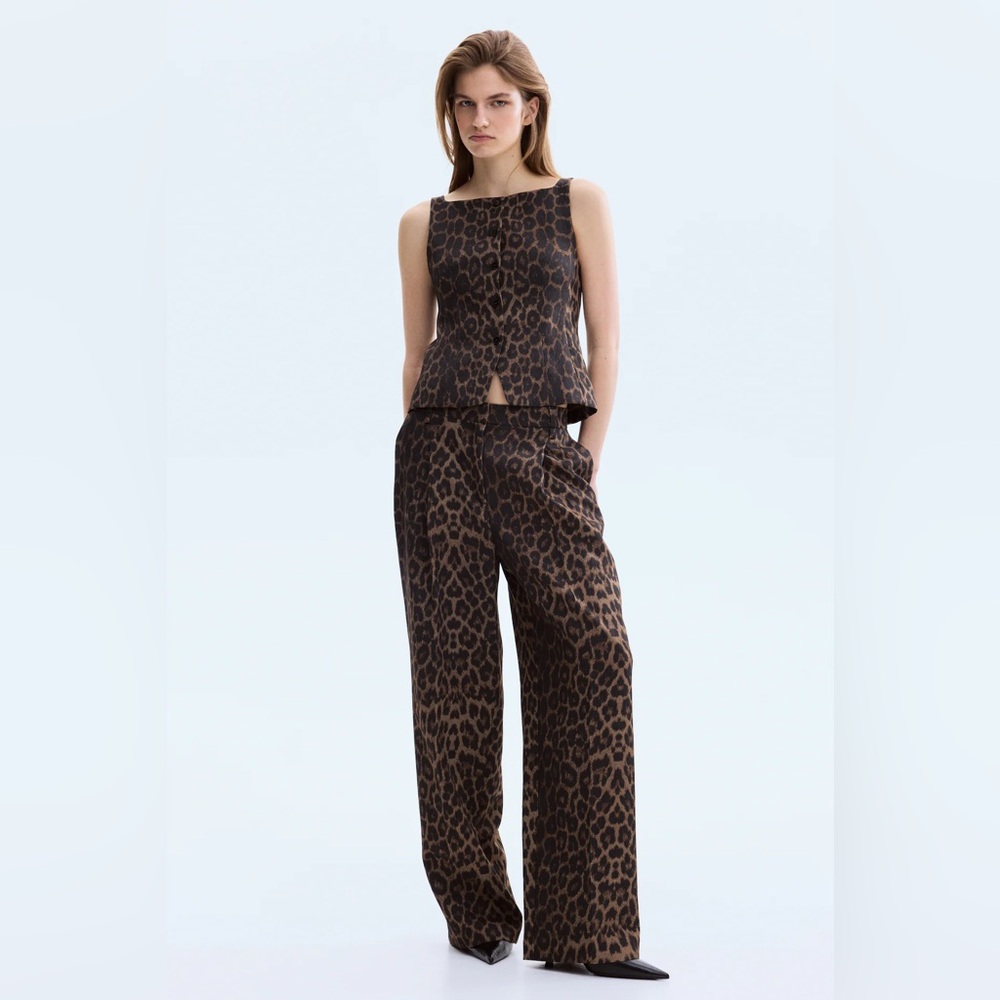 H&M Leopard-Print Vest and Pants Set in Brown and Tan